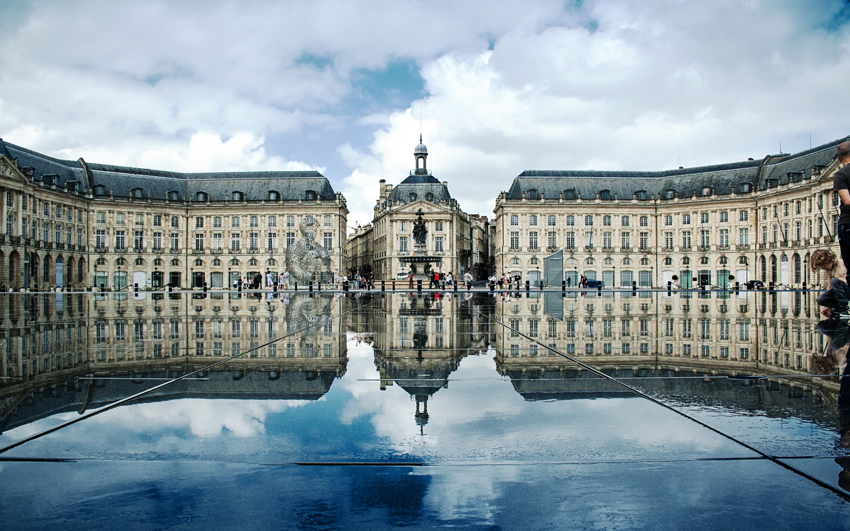 Bordeaux place de la Bourse