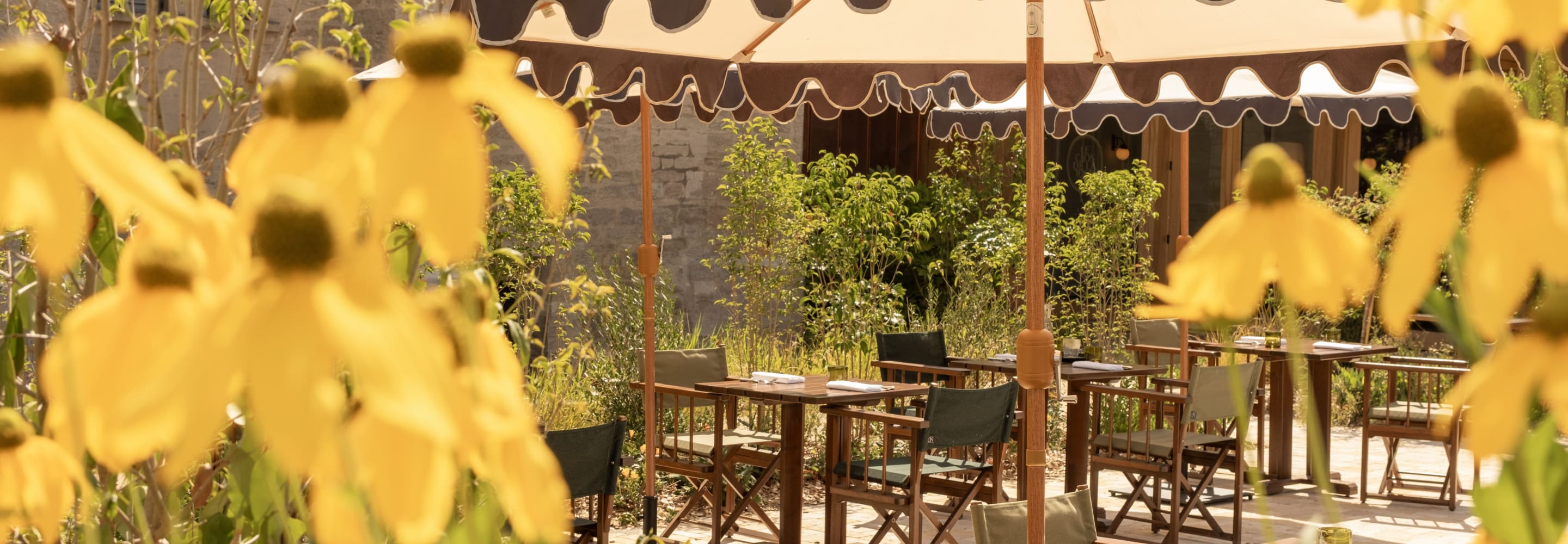 Terrasse L'Auberge des Cîteaux